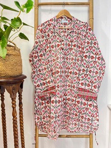 Conjunto de pijama con estampado floral para mujer, elegante y de la mejor calidad, ropa de descanso ligera con opciones de manga larga disponibles al mejor precio - Product Image 5