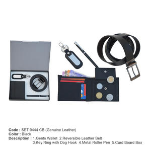 4 in <b>1</b> Custom Logo PU Leather Corporate <b>Gift</b> Set Simple Royal Style Promotional Keychains & Carabiners in Black Color - Product Image 3