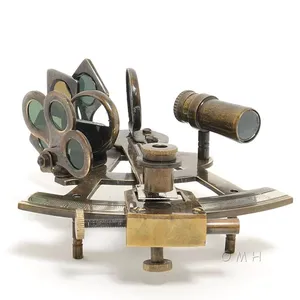 Sextant allemand avec boîte en bois dur, fait à la main, finition dorée, élégant pour la décoration de la maison, de l'hôtel, utilisation basse quantité minimale de commande - Product Image 2