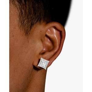 Pendientes de Oro Blanco con Moissanita de Corte Princesa de 9.88MM, Engaste Cuadrado con Pavé, 0.93ctw, Unisex - Product Image 1