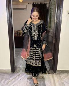 ผู้หญิง Kurta และ Sharara ตั้งคุณภาพสูงผู้หญิงปักผ้าฝ้ายผสมตรง Kurta สําหรับสตรีในราคาประหยัด - Product Image 4