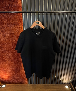 เสื้อยืดผ้าฝ้ายคอกลมแขนสั้นระบายอากาศดีใส่สบายผ้าซาตินกันยับกันเป็นขุยหนา300กรัมสีพื้นสำหรับผู้ชายไซส์ใหญ่ - Product Image 4
