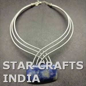 Nouvel arrivage de colliers pendentifs vintage à long maillon en résine époxy pour colliers en bois accessoires de bijoux vente directe d'usine - Product Image 4