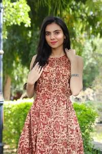 เดรสผ้าคอตตอนเนื้อนุ่มสวยงามชุดเดรสแขนกุดยาวถึงเข่าสำหรับผู้หญิงชุดเดรสปาร์ตี้อินเทรนด์ - Product Image 4