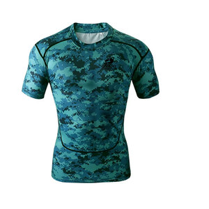 Vente en gros de maillots MMA à manches courtes pour hommes, pour l'été, la plage et le surf, avec coutures haute résistance, gilet de performance - Product Image 1