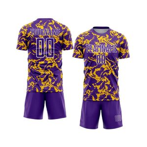 Ensemble de maillot de football pour hommes en gros, maillot de football à manches courtes, uniforme de sport respirant, tenue d'entraînement et de match avec short - Product Image 1