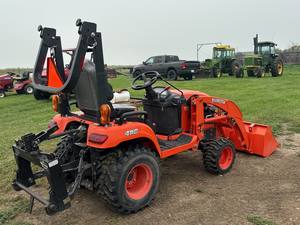 Tracteur à roues Kubota BX2360 4x4, état neuf, 40HP, 70HP, 30HP, 90HP, 100HP, moteur 4x4, pompe, boîte de vitesses, mini-tracteur à vendre - Product Image 5