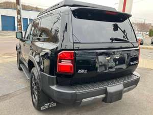 2024 para la Primera Edición Nuevo Automático Oscurecimiento Automático con Cámara Trasera en Venta - Product Image 6