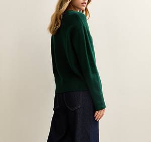 Sweat-shirt en coton respirant pour un confort quotidien, style urbain, sweat-shirt à enfiler avec une coupe moderne - Product Image 5