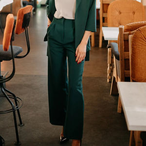 Pantalones Deportivos Elegantes para Mujer, Cintura Alta, Pierna Ancha, Corte Ajustado, Plegables, Transpirables, Elásticos, Diseño Liso - Product Image 4