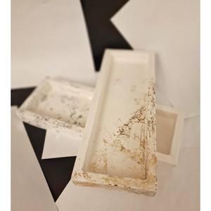 Plateau Décoratif Rectangulaire Plateau Blanc Minimaliste Avec Accent Métallique Or, Argent, Cuivre Accent Bibelot Décoratif - Product Image 1