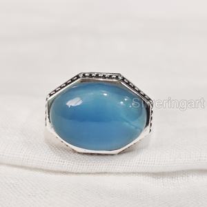 Vente en gros de bagues pour hommes en calcédoine bleue naturelle, pierres précieuses, bagues de naissance de toutes tailles, bijoux ottomans faits à la main, bagues en argent sterling 925 - Product Image 4
