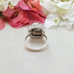 แหวนแลบราโดไรต์สไตล์โบโฮ925เครื่องประดับโบฮีเมียนทำด้วยมือทำด้วยมือทำจากเงินสเตอร์ลิงสำหรับเป็นของขวัญวันครบรอบแต่งงานของเธอ - Product Image 5