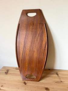 Tabla de cortar de madera de acacia Premium con mango, paleta de madera duradera para servir queso y picar en la cocina - Product Image 3