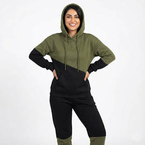 เสื้อฮู้ดดี้ผู้หญิงดีไซน์เก๋ ราคาส่ง แบบสั่งทำได้ ตัดต่อสีทูโทน ทรงหลวม ไหล่ตก ผ้าฟลีซหนานุ่ม - Product Image 1