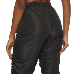 Pantalon en satin personnalisé de grande taille pour femmes-Automne-Hiver Pantalon cargo droit à jambes larges et multi-poches avec devant plat - Product Image 3