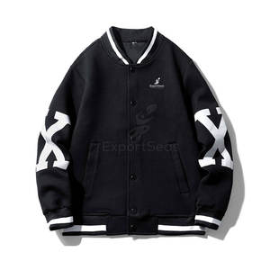 Chaqueta Universitaria de Invierno con Acabado Suave, Rayas Clásicas y Ajuste Cómodo - Product Image 1