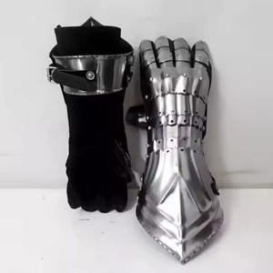 Guantes de Caballero Medieval, Armadura Gótica, Plateados y Pulidos, para SCA y Cosplay, Artesanía Metálica - Product Image 4