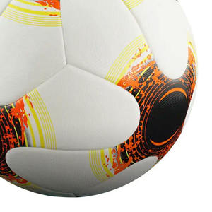 Ballon de Football Football en Cuir PU Match de Sport 2024 Nouveau Style Fabricant Pakistanais avec logo personnalisé Ballon de Football - Product Image 5