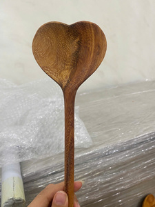 Le fournisseur vietnamien offre des cuillères en bois en gros de qualité supérieure pour la cuisine-cuillère en bois disponible en gros pour l'exportation - Product Image 6