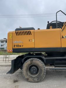 รถขุดไฮดรอลิกฮุนได 210W-7 พร้อมถังขนาด 1.00 ลูกบาศก์เมตร และประสิทธิภาพการทำงานสูง รถขุดขนาด <span class=keywords><strong>20</strong></span> ตัน - Product Image 5