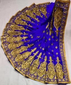 Banarasi ชุดเสื้อผ้าสำหรับผู้หญิง,ชุดส่าหรีและเสื้อเบลาส์สีสะท้อนแสงสำหรับใส่ในสุราษฎร์ - Product Image 3