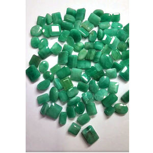 99 piezas de alta calidad Natural Sakota Esmeralda 11mm a 14mm Rectángulo Faceta 549 Cts Lote Verde Esmeralda Piedra preciosa Corte US $527 para todos - Product Image 1