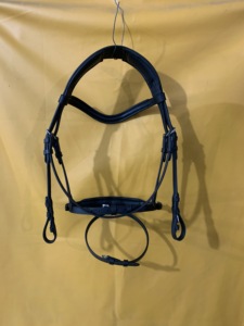 Licol de bride professionnel personnalisable Accessoires en cuir personnalisés pour l'équitation Produit en vrac Bride de cheval en cuir - Product Image 5