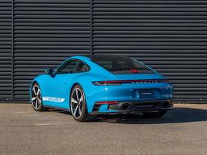 Porsche 911 Carrera S Turbo Coupé RWD R20 2024 USADO, Cuero Oscuro, Volante a la Izquierda - Product Image 3