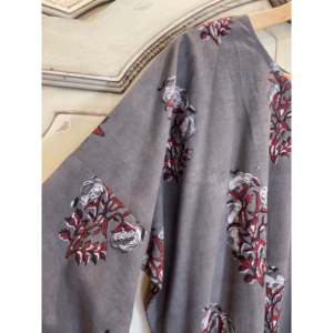 เสื้อถักเอจรักห์โทนสีเอิร์ธโทนสำหรับผู้หญิง - Product Image 4