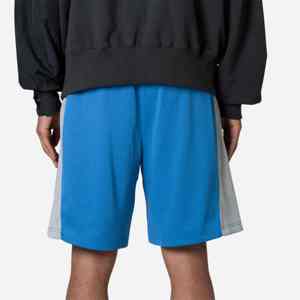 "Short en maille à sublimation unisexe personnalisé, durable et élégant pour la course à pied, le basket-ball et l'entraînement - Product Image 5