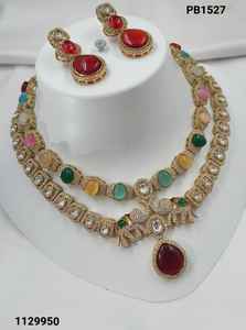 Dernières deux couches Kundan & Stone indien fantaisie traditionnel GoldTone Kundan perle collier ras du cou ensemble avec boucle d'oreille assortie femmes fille - Product Image 3