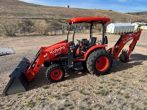 รถตักดิน Kubota รถแทรกเตอร์63Hp M62 4Wd - Product Image 2