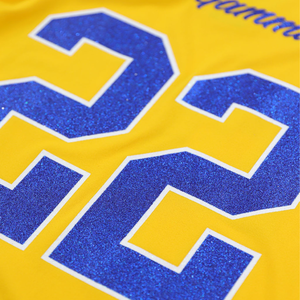 T-shirt Dry Fit à paillettes Sigma Gamma Rho Or pour femme, avec lettres grecques, vêtement de sororité SGR, manches courtes, coupe athlétique Sigma Gamma - Product Image 5