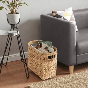 ตะกร้าเก็บของอเนกประสงค์ทรงรี ทำจากผักตบชวา ทอมืออย่างมีสไตล์ ยี่ห้อ ISLA พร้อมหูหิ้วในตัว ใช้เป็นที่ใส่หนังสือพิมพ์ได้  รับผลิตแบบ OEM ขายส่ง - Product Image 2