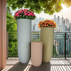 Elegante juego de jardineras de flores artificiales para interiores/exteriores de fibra de vidrio ecológica para paisajismo de jardín y decoración del hogar - Product Image 1