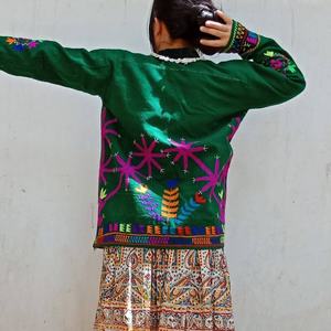 Nouvelle jupe Kuchi brodée vintage, vestes recyclées avec fonction de séchage rapide, fermeture à boutons, coupe régulière pour l'été et l'automne - Product Image 5