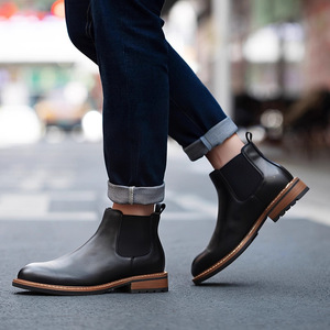 Botas Chelsea Retro de Cuero Vacuno con Amortiguación y Suavidad para Hombres, Ideales para Eventos Temáticos Vintage y Uso en la Oficina - Product Image 1
