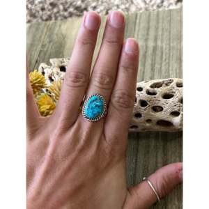 Navajo Handmade Fine Jewelry Kingman Turquoise & Sterling <b>Silver</b> <b>Statement</b> <b>Ring</b> Size 8 for Everyday Wear - Product Image 2