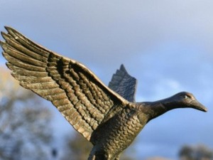 Oiseau volant Sculpture décorative ferme pelouse jardin Figurine Bronze Vintage oiseau Figurine événement décor fournitures pièce maîtresse - Product Image 3