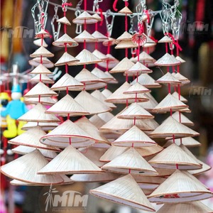 Chapeau conique unisexe de style quotidien décontracté en bambou vietnamien feuille de palmier Chapeau de paille dessiné à la main pour adultes prêt à expédier Promotion - Product Image 6