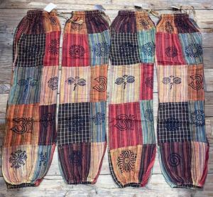 Pantalón DE TRABAJO unisex con parche tradicional indio - Product Image 6