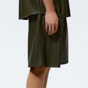 Pantalones Cortos de Cuero Suave para Hombre con Tela Premium, Movimiento Fácil, Frescura y Comodidad, Perfectos para Moda Casual y Actividades al Aire Libre - Product Image 4