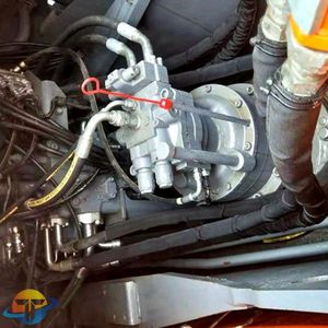 Miniexcavadora Hitachi ZX250-3 de Alta Calidad, Usada pero en Venta, Maquinaria de Construcción en Oferta - Product Image 4