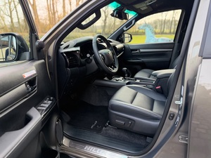 ใหม่/มือสอง ปี 2026 โตโยต้า ไฮลักซ์ ดีเซล เกียร์อัตโนมัติ สีเขียว 150 กิโลวัตต์-204 แรงม้า - Product Image 2