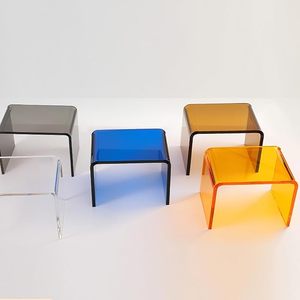 Ensemble de tabouret en acrylique personnalisé indien Design moderne élégant et léger pour la chambre à coucher Maison Hôtel Boutique Espaces pour la décoration - Product Image 5