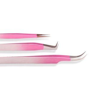 Hand-tested tips with no <b>gaps</b> ensuring a perfect sweet spot across <b>the</b> entire gripping surface eyelash extension tweezers - Product Image 4