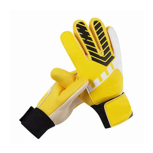 Gants de gardien de but de football de haute qualité en latex allemand 4 mm antidérapants pour enfants et adultes par Ako - Product Image 3