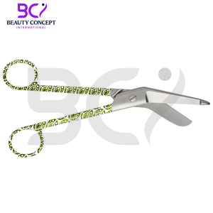 2025ผ้าพันแผลกรรไกรสำหรับผ่าตัดพื้นฐานวัสดุที่ดีที่สุดสแตนเลส - Product Image 3