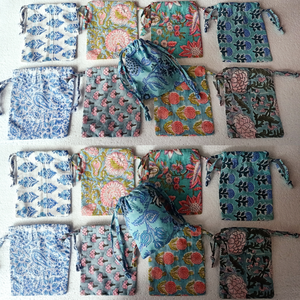 ถุงหูรูดผ้าคอตตอนพิมพ์ลายบล็อกเป็นมิตรกับสิ่งแวดล้อมถุงของขวัญแบบแฮนด์เมดใช้ซ้ำได้ - Product Image 4